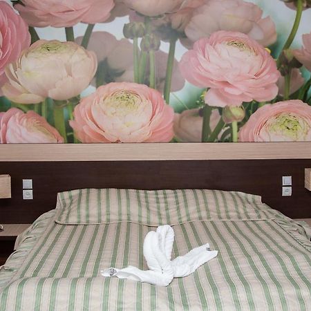 Hotel Magura Verde Bacău Eksteriør billede